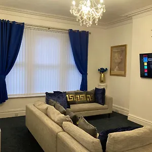 Apartment Agapi - Sea View Sleeps, Blackpool