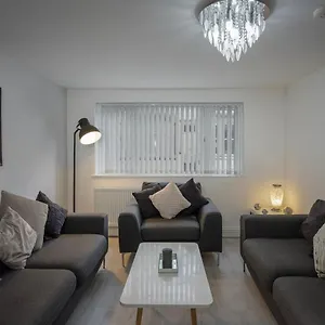 Holiday home Lovely In For, Blackpool